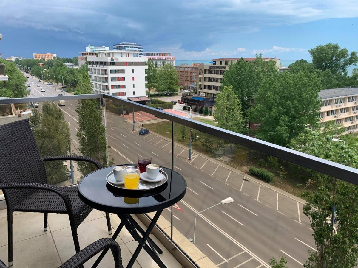 Sunrise Mamaia Apartment Екстериор снимка