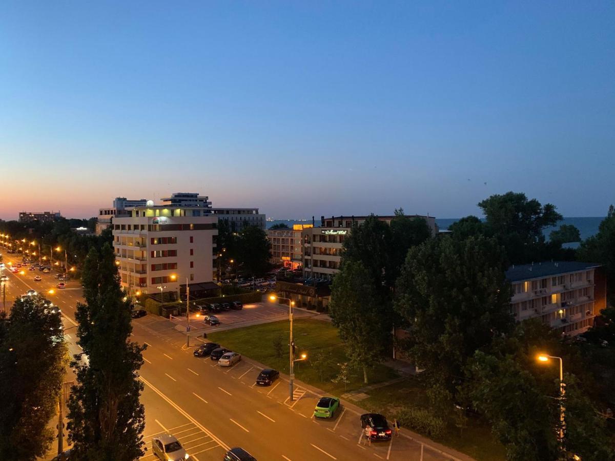 Sunrise Mamaia Apartment Екстериор снимка
