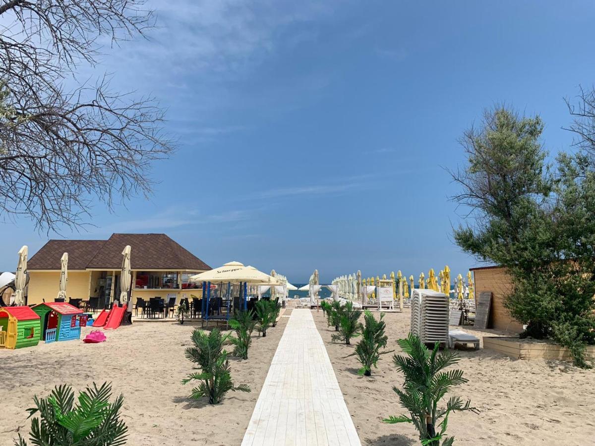 Sunrise Mamaia Apartment Екстериор снимка
