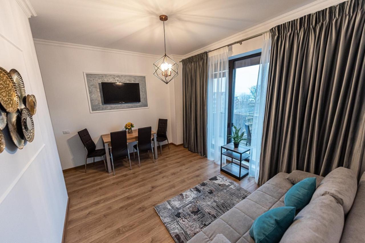 Sunrise Mamaia Apartment Екстериор снимка
