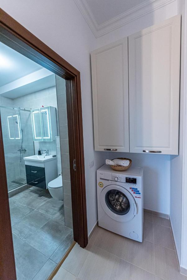 Sunrise Mamaia Apartment Екстериор снимка
